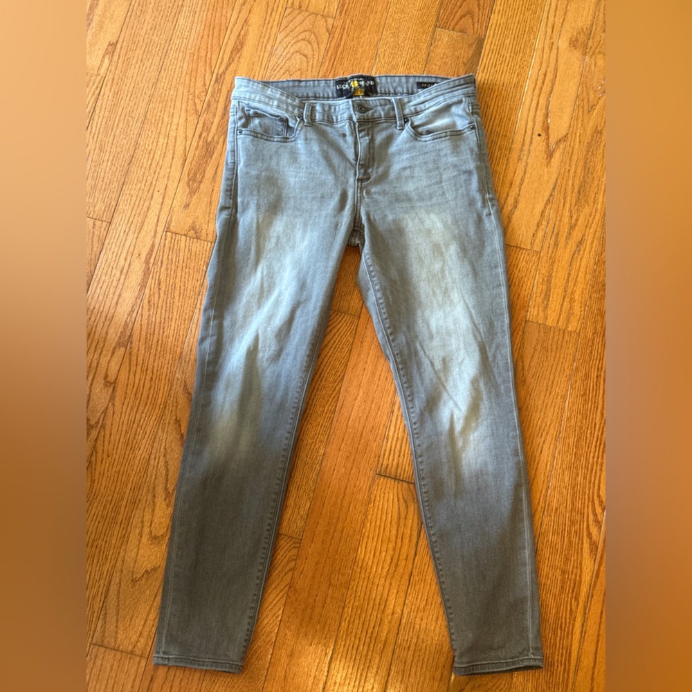 Lucky Brand🍀 super soft, low rise Stella Skinny Jeans